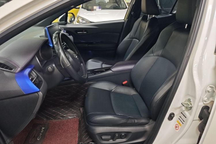Used Toyota C-HR 2020 2.0L Leading Edition Left Front Seat
