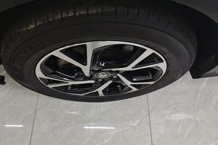 Used Toyota C-HR 2020 2.0L Leading Edition Left Front Wheel Hub