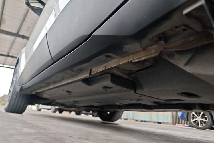 Used Toyota C-HR 2020 2.0L Comfort Edition Left Side Sill
