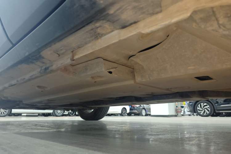Used Toyota C-HR 2020 2.0L Luxury Edition Left Side Sill