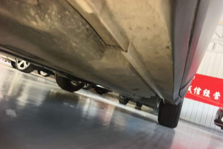 Used Toyota C-HR 2020 2.0L Leading Edition Left Side Sill