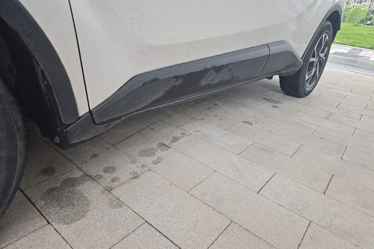 Used Toyota C-HR 2020 2.0L Leading Edition Left Side Sill