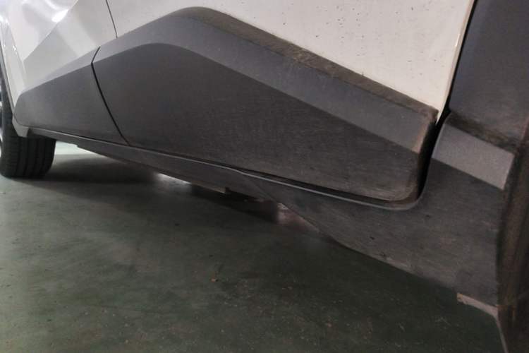 Used Toyota C-HR 2020 2.0L Luxury Edition Left Side Sill