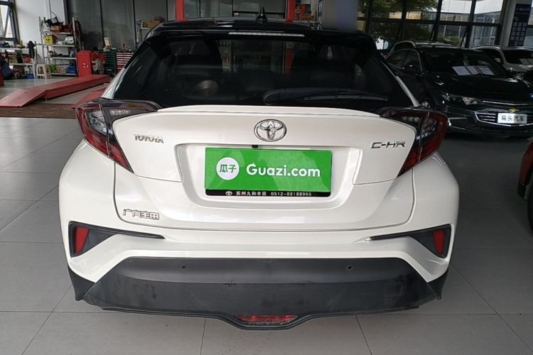 Used Toyota C-HR 2020 2.0L Luxury Edition Rear
