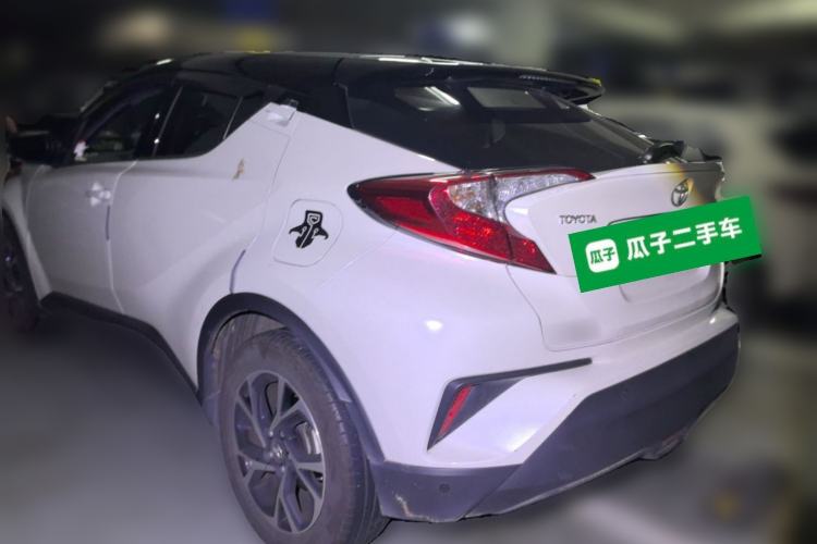 Used Toyota C-HR 2020 2.0L Leading Edition Rear Left 45 Deg