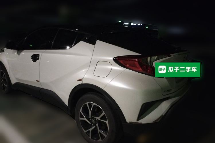Used Toyota C-HR 2020 2.0L Leading Edition Rear Left 45 Deg