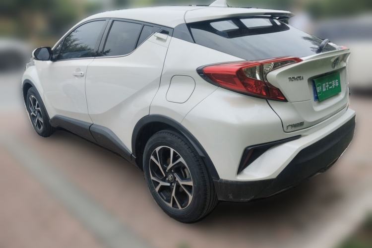 Used Toyota C-HR 2020 2.0L Leading Edition Rear Left 45 Deg