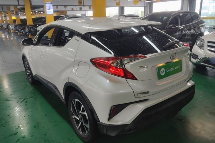 Used Toyota C-HR 2020 2.0L Leading Edition Rear Left 45 Deg