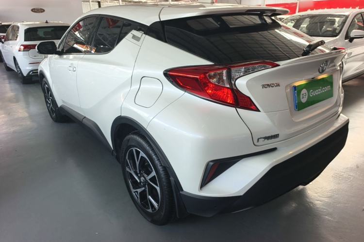 Used Toyota C-HR 2020 2.0L Leading Edition Rear Left 45 Deg