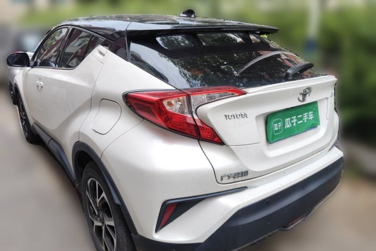 Used Toyota C-HR 2020 2.0L Leading Edition Rear Left 45 Deg