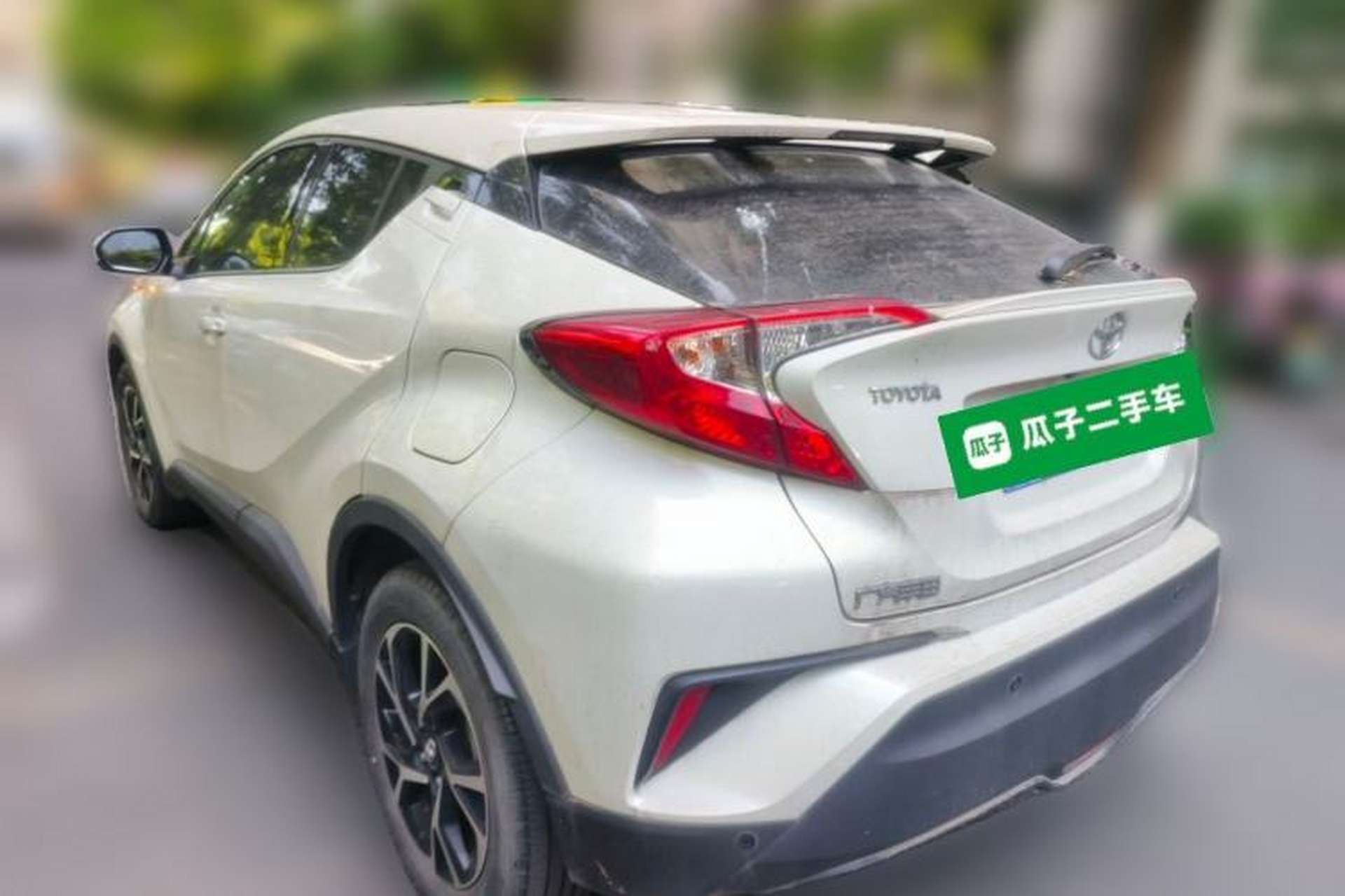 Used Toyota C-HR 2020 2.0L Leading Edition Rear Left 45 Deg