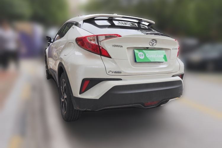 Used Toyota C-HR 2020 2.0L Leading Edition Rear Left 45 Deg