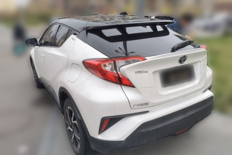 Used Toyota C-HR 2020 2.0L Leading Edition Rear Left 45 Deg