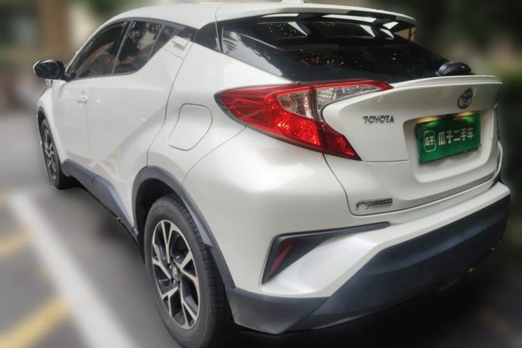 Used Toyota C-HR 2020 2.0L Leading Edition Rear Left 45 Deg