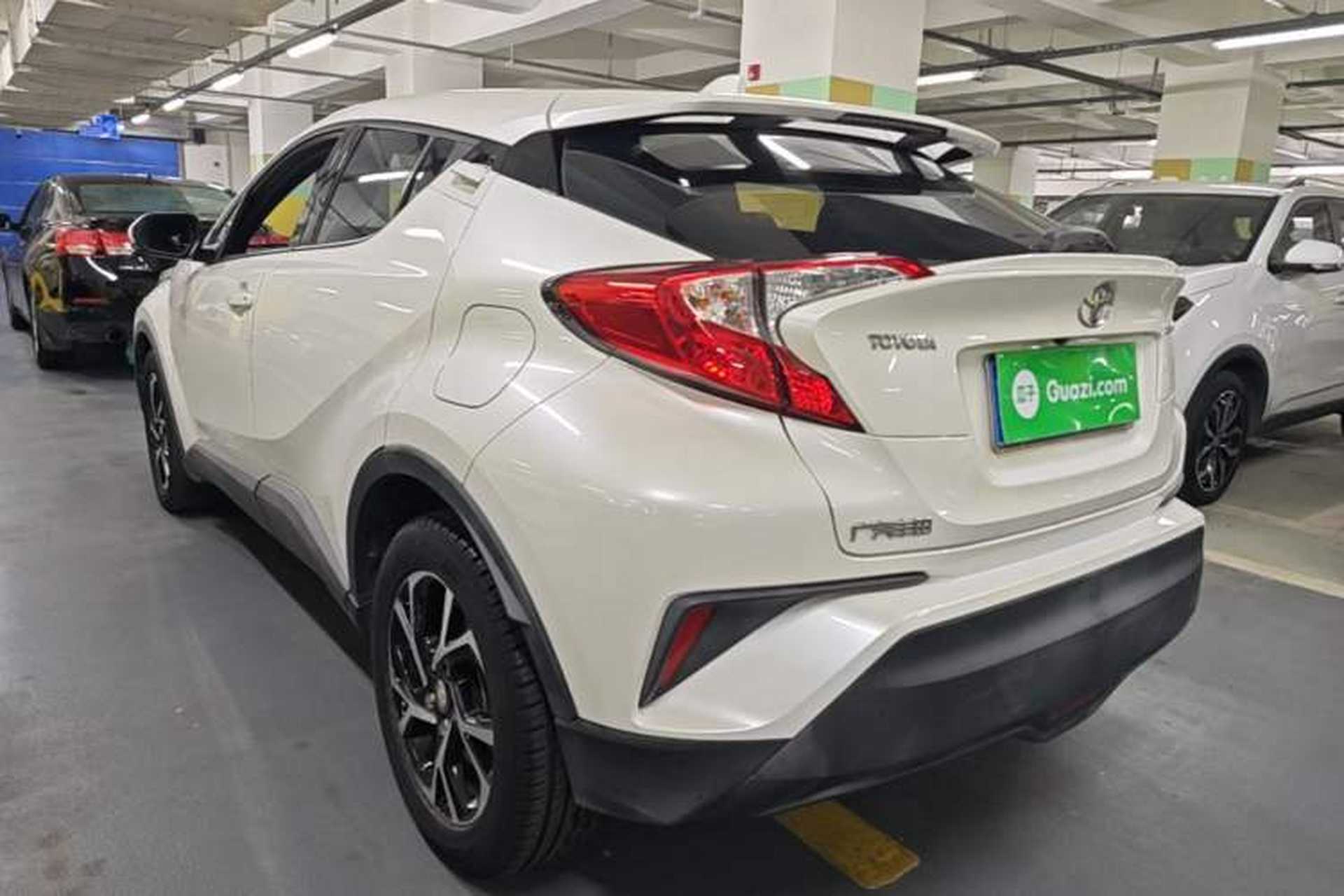 Used Toyota C-HR 2020 2.0L Leading Edition Rear Left 45 Deg