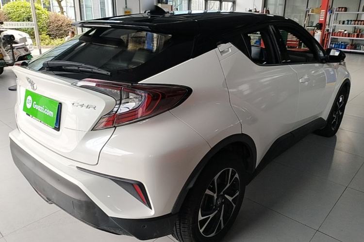Used Toyota C-HR 2020 2.0L Luxury Edition Rear Right 45 Deg