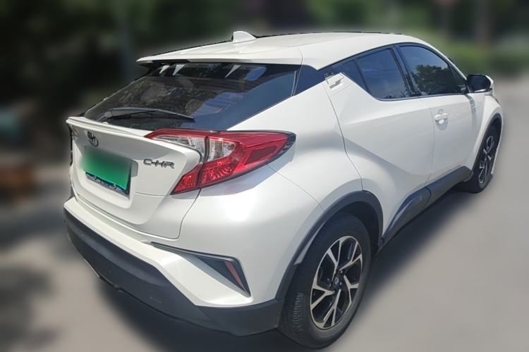 Used Toyota C-HR 2020 2.0L Leading Edition Rear Right 45 Deg