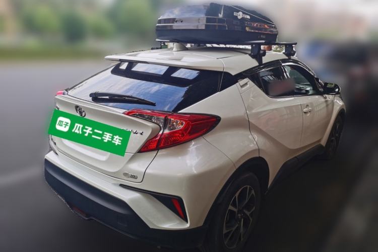 Used Toyota C-HR 2020 2.0L Leading Edition Rear Right 45 Deg
