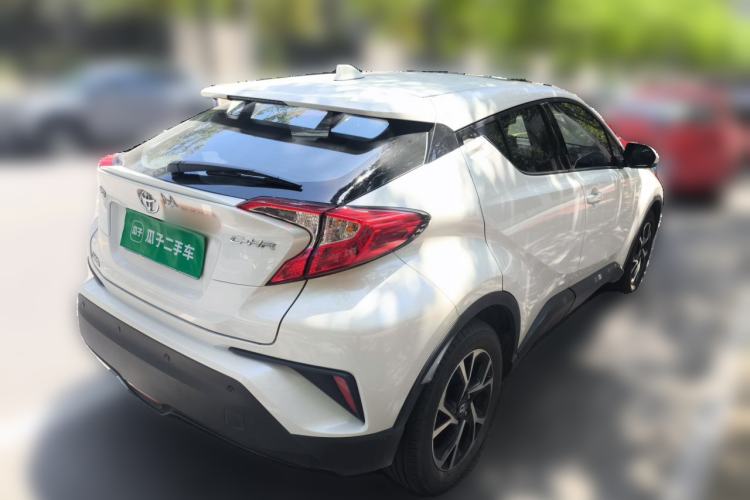 Used Toyota C-HR 2020 2.0L Leading Edition Rear Right 45 Deg