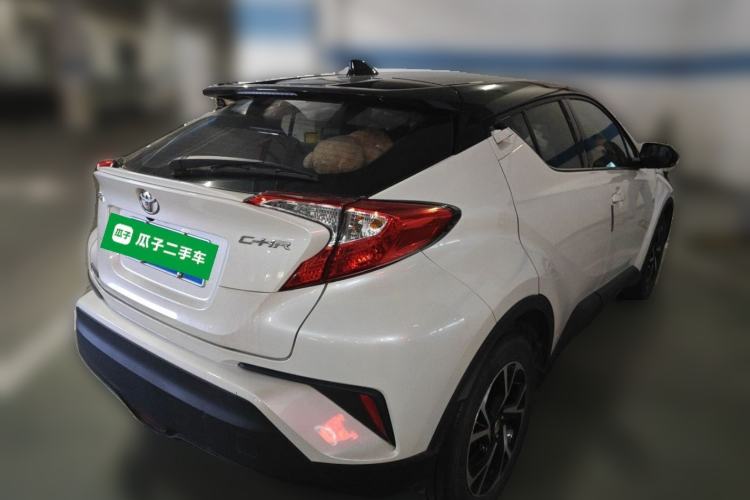 Used Toyota C-HR 2020 2.0L Leading Edition Rear Right 45 Deg