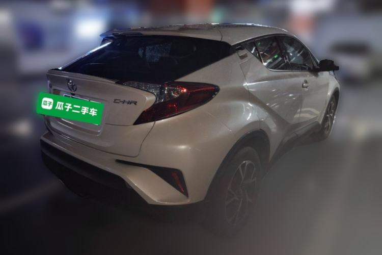 Used Toyota C-HR 2020 2.0L Leading Edition Rear Right 45 Deg