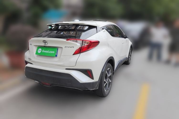 Used Toyota C-HR 2020 2.0L Leading Edition Rear Right 45 Deg