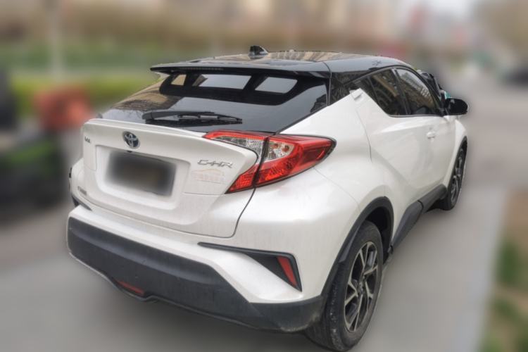 Used Toyota C-HR 2020 2.0L Leading Edition Rear Right 45 Deg