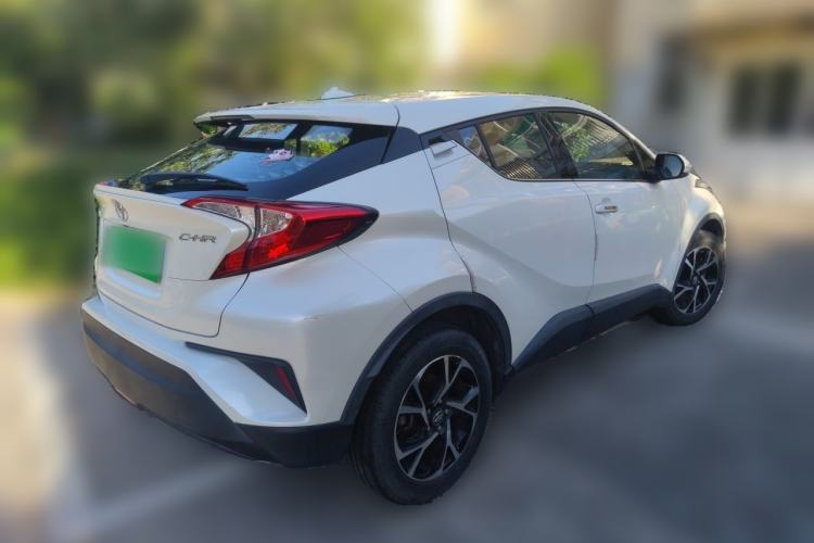 Used Toyota C-HR 2020 2.0L Leading Edition Rear Right 45 Deg