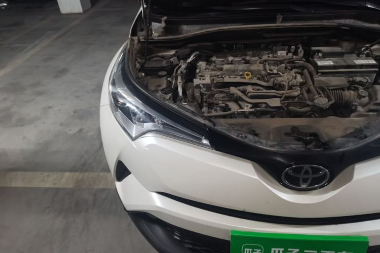 Used Toyota C-HR 2020 2.0L Leading Edition Right Front Headlight