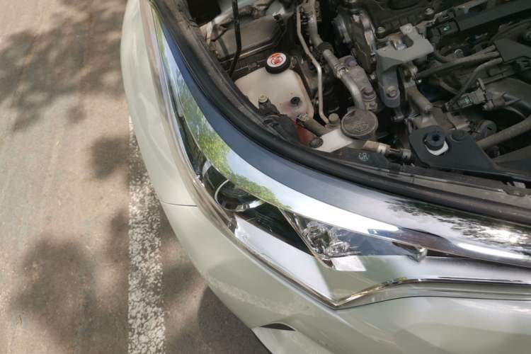 Used Toyota C-HR 2020 2.0L Leading Edition Right Front Headlight