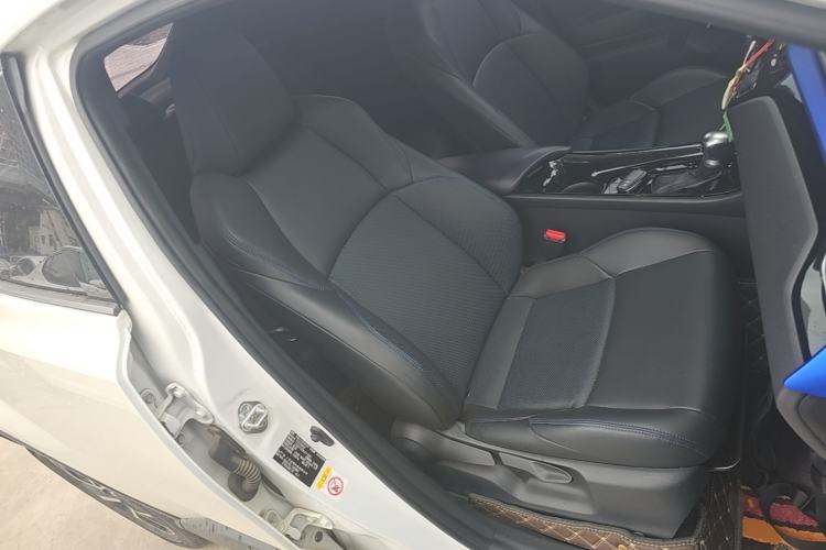 Used Toyota C-HR 2020 2.0L Leading Edition Right Front Seat