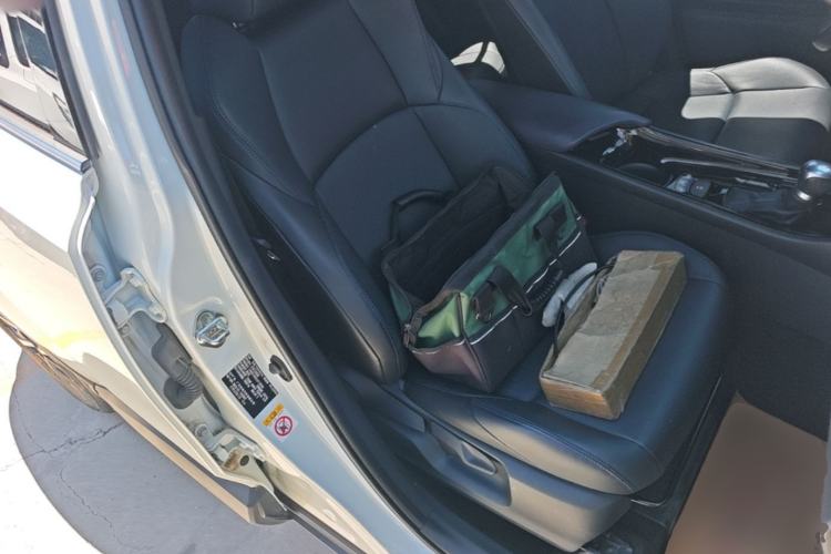 Used Toyota C-HR 2020 2.0L Leading Edition Right Front Seat