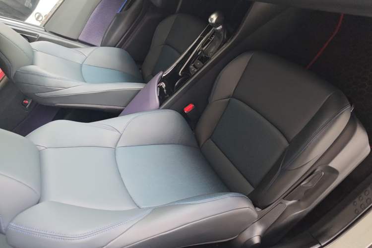 Used Toyota C-HR 2020 2.0L Leading Edition Right Front Seat