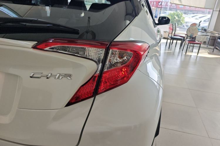 Used Toyota C-HR 2020 2.0L Leading Edition Right Rear Taillight