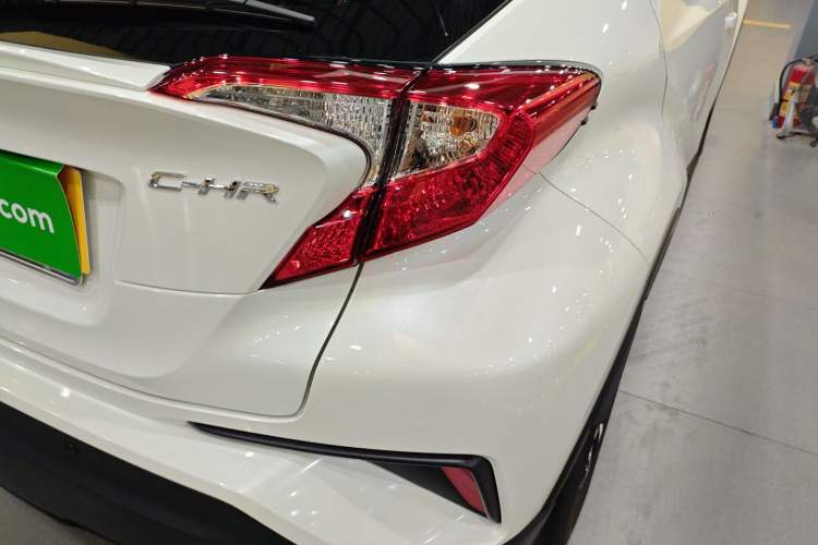Used Toyota C-HR 2020 2.0L Leading Edition Right Rear Taillight