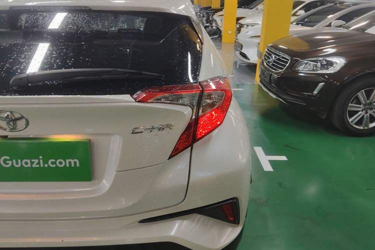 Used Toyota C-HR 2020 2.0L Leading Edition Right Rear Taillight