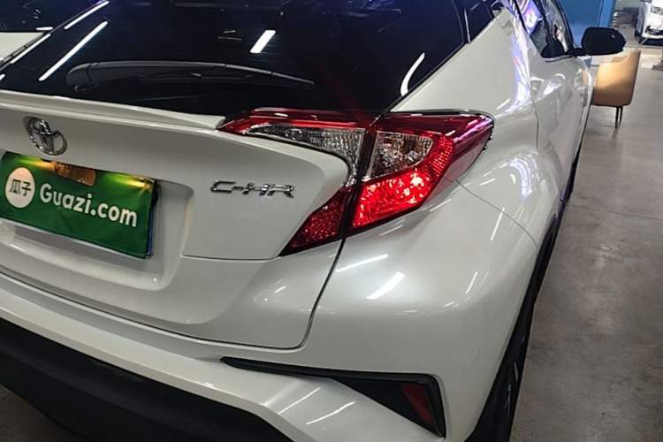 Used Toyota C-HR 2020 2.0L Leading Edition Right Rear Taillight