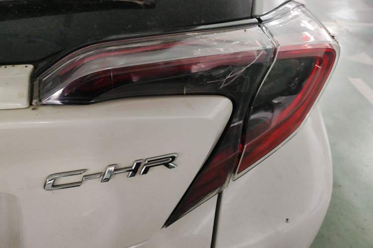 Used Toyota C-HR 2020 2.0L Luxury Edition Right Rear Taillight