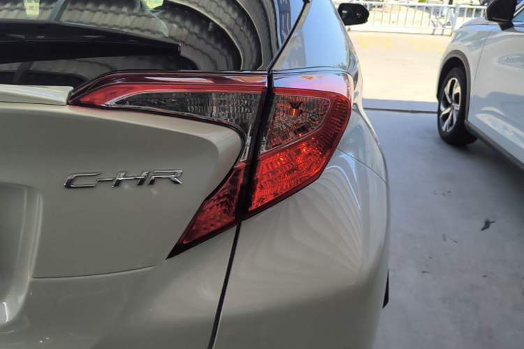 Used Toyota C-HR 2020 2.0L Leading Edition Right Rear Taillight
