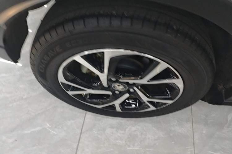 Used Toyota C-HR 2020 2.0L Leading Edition Right Rear Wheel Hub
