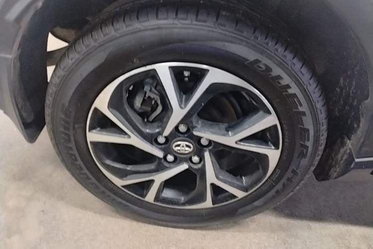 Used Toyota C-HR 2020 2.0L Leading Edition Right Rear Wheel Hub