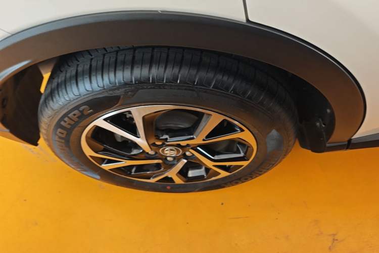 Used Toyota C-HR 2020 2.0L Leading Edition Right Rear Wheel Hub