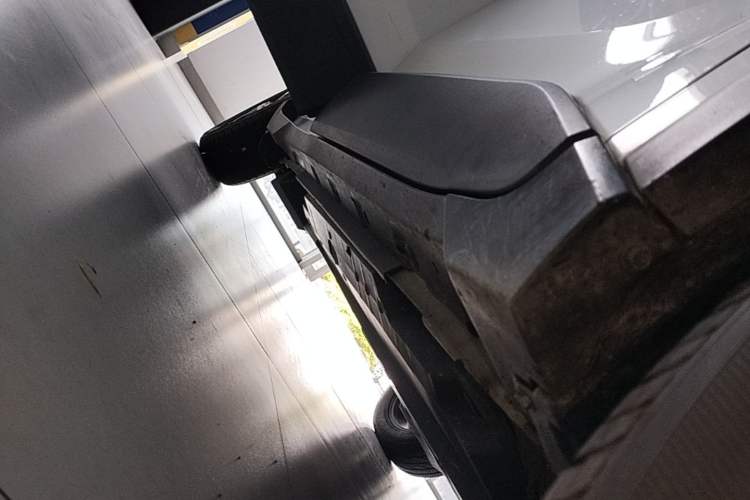 Used Toyota C-HR 2020 2.0L Luxury Edition Right Side Sill