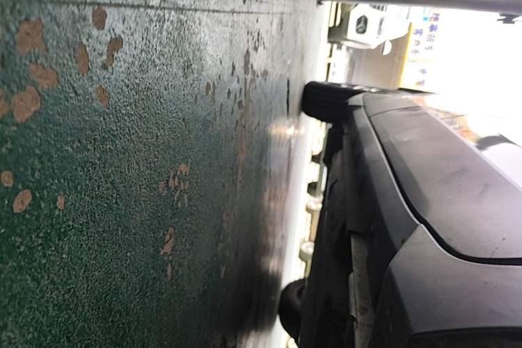 Used Toyota C-HR 2020 2.0L Luxury Edition Right Side Sill