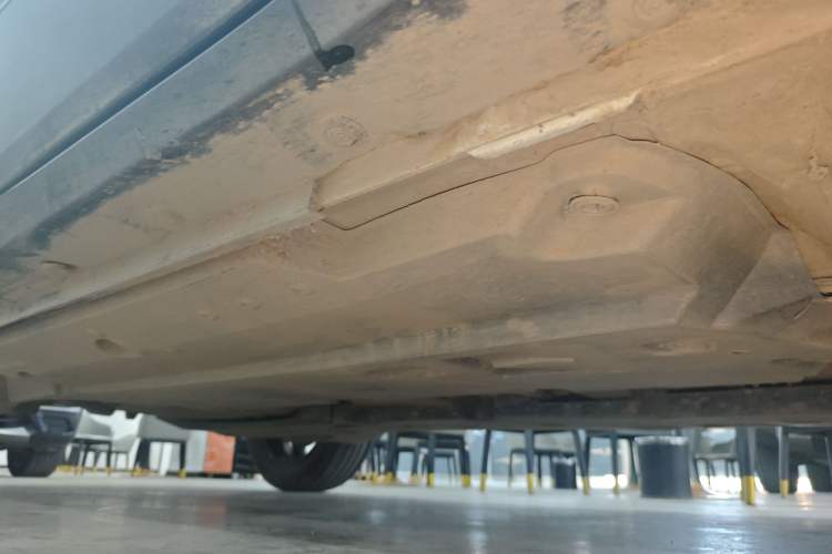 Used Toyota C-HR 2020 2.0L Luxury Edition Right Side Sill