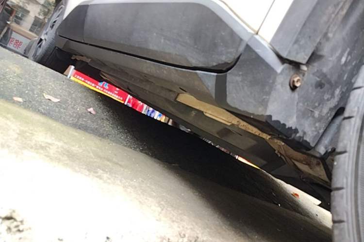 Used Toyota C-HR 2020 2.0L Comfort Edition Right Side Sill