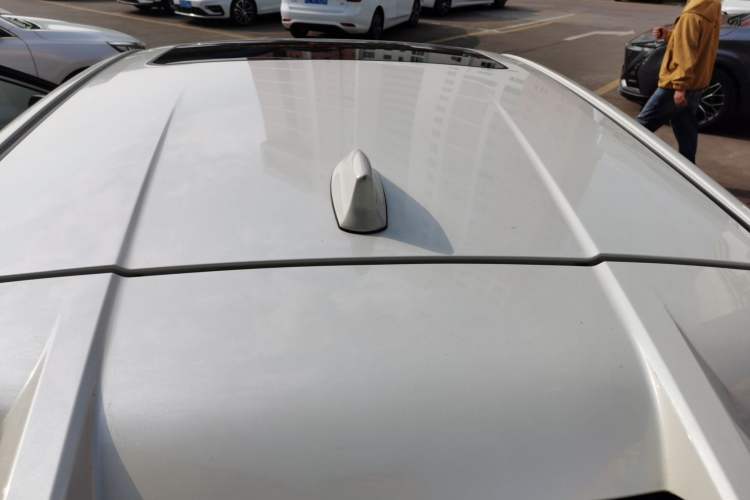 Used Toyota C-HR 2020 2.0L Leading Edition Roof