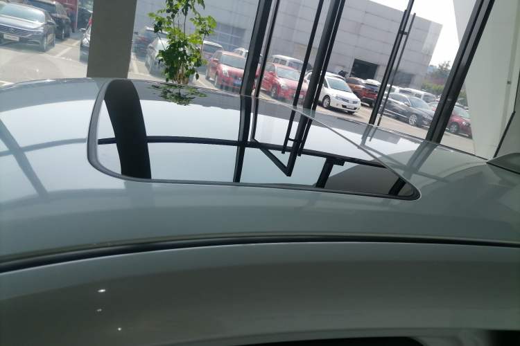 Used Toyota C-HR 2020 2.0L Leading Edition Roof