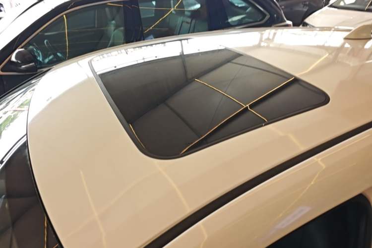 Used Toyota C-HR 2020 2.0L Leading Edition Roof