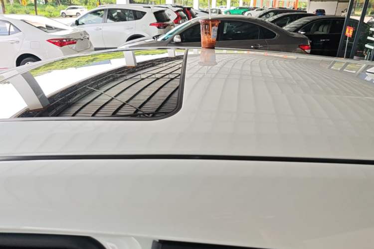Used Toyota C-HR 2020 2.0L Leading Edition Roof
